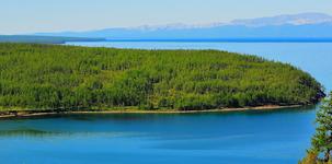 Yoga and meditation by lake Khovsgol tour